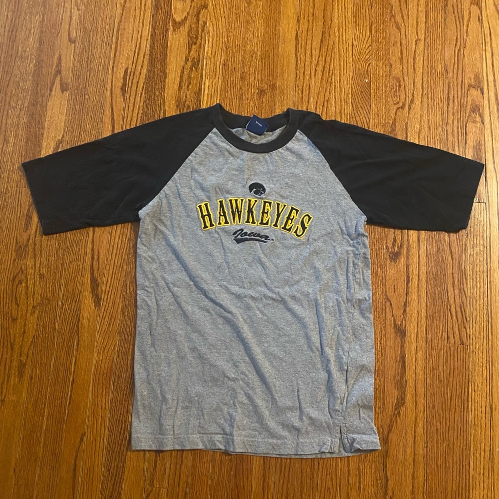 Iowa Hawkeyes shirt